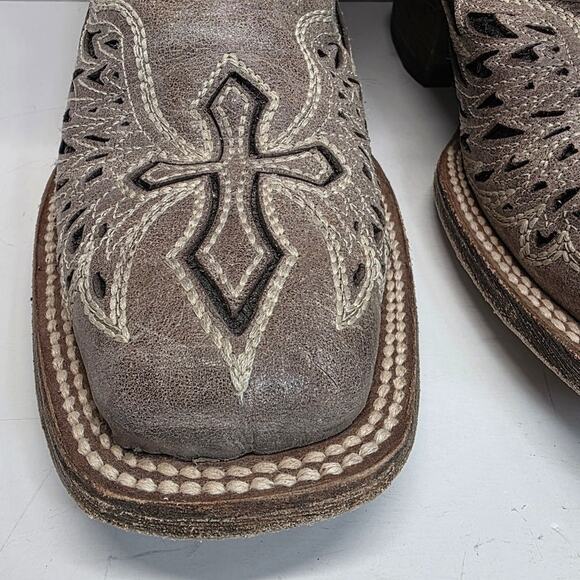 Corral Women's Sequin Wings & Cross Leather Western Cowboy Boots Square Toe 8W - Picture 3 of 15
